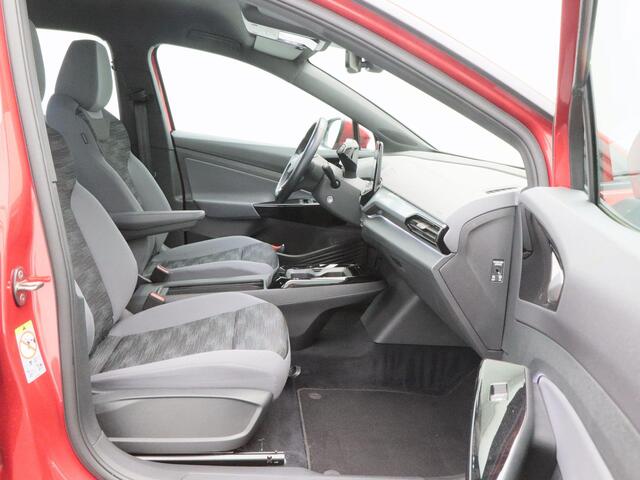 Volkswagen ID.4 Pro 77 kWh 204 Pk Automaat | Stoelverwarming | Adaptive Cruise | Trekhaak | Camera | Carplay | 19 Inch | 63.275 Km !!