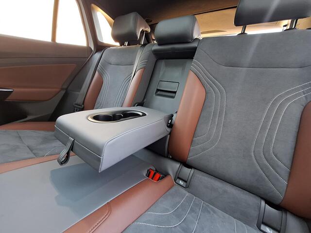 Volkswagen ID.4 Max 77 kWh | SOH: nnb | Panorama | 21"LM | 360Cam | Trekhaak Elektr |