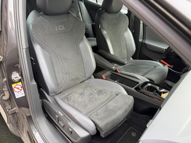 Volkswagen ID.4 Pro 77 kWh- SOH 88%, Full Memory, 360 Camera, Sfeerverlichting, Standkachel