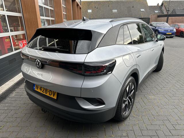 Volkswagen ID.4 Business 77 kWh | Camera | Trekhaak | Sfeerverlichting | Apple Carplay |