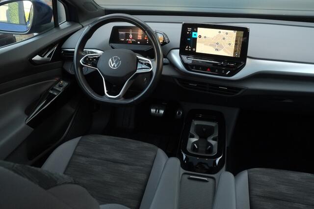 Volkswagen ID.4 Pro Performance 150 kW | SOH 95% | Panoramadak | Trekhaak