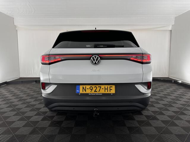 Volkswagen ID.4 Business 77 kWh [ 3-Fase-11kW ] {SOH-83%} (INCL.BTW) *LEATHER-FABRIC | ADAPTIVE-CRUISE | FULL-LED | HEATED-COMFORTSEATS | KEYLESS | CAMERA | DIGI-COCKPIT | DAB | NAVI-FULLMAP | PRIVACY-GLASS | ECC | PDC | TOWBAR | 19''ALU*