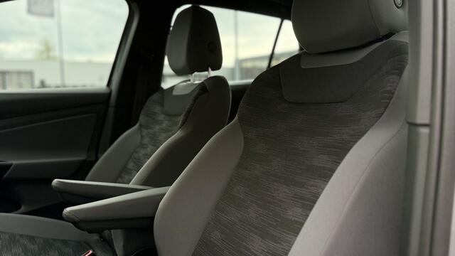 Volkswagen ID.4 Pro Business 77 kWh | Camera | Sfeer | Navi
