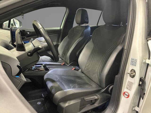 Volkswagen ID.4 Pro 204pk 77 kWh · Apple/Android Car Play · 360 Camera · Warmtepomp · Stoel-& Stuurverwarming · 20'' Inch ·
