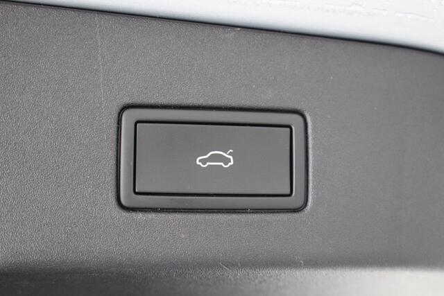 Volkswagen ID.4 GTX 4Motion 220 kW / 77 kWh Sportstoelen | El. verstelbaar | Warmtepomp | Camera | DAB+ | 360 Camera | Side Assist