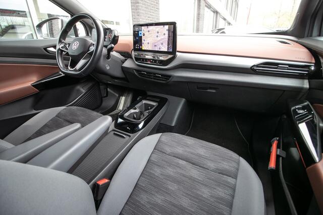 Volkswagen ID.5 Pro 77 kWh | Elek Trekhaak | Camera | android apple carplay |