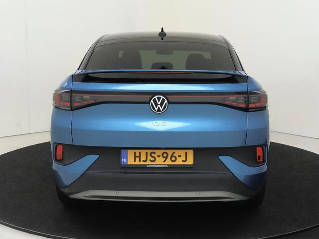 Volkswagen ID.5 Pro Business 77 kWh | Keyless | LED matrix verlichting | Parkeerassistent | Adaptieve cruise control | Achteruitrijcamera | Stoel- en stuurwielverwarming | Elektrisch verstelbare voorstoelen met geheugenfunctie |