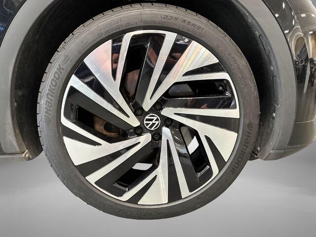 Volkswagen ID.5 GTX 77 kWh 300pk · Panoramadak · Camera · Matrix LED · Keyless · Stuur- & Stoelverwarming · Apple/Android Car Play · Sfeerverlichting ·