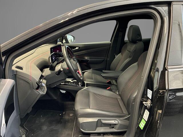 Volkswagen ID.5 GTX 77 kWh 300pk · Panoramadak · Camera · Matrix LED · Keyless · Stuur- & Stoelverwarming · Apple/Android Car Play · Sfeerverlichting ·