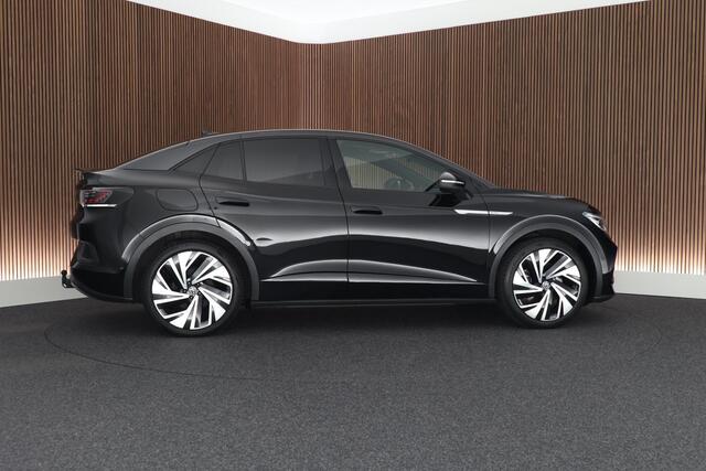 Volkswagen ID.5 GTX 300pk 77 kWh Trekhaak Camera Stoelverwarming Keyless Matrix LED Navigatie
