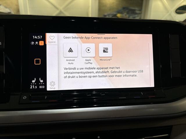 Volkswagen MULTIVAN 1.4 218pk DSG eHybrid L2H1 Life Business · Panoramadak · Apple/Android Car Play · IQ.Light · Navigatie · Camera · 7 Persoons · Elek. Achterklep · 18'' Inch · Garantie t/m 23-06-2027 of 150.000km