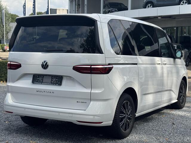 Volkswagen MULTIVAN T7 eHybrid 218pk DSG Life 7p (Navi,Acc,Virtual)