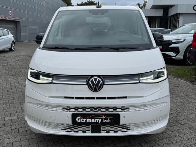 Volkswagen MULTIVAN 1.4 eHybrid 218pk 7-Pers. Style Pano's Leder M-Led H&K Camera Audio El.deuren+Zetels Standk VOL!
