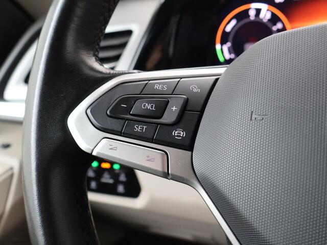 Volkswagen MULTIVAN 1.4 eHybrid L2H1 Style | 218 PK | SoH 100% | Automaat | Panoramadak | Matrix LED koplampen | Achteruitrijcamera |