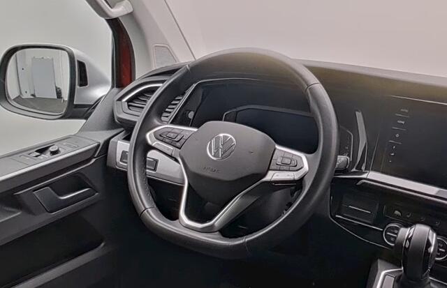 Volkswagen MULTIVAN T6.1 2.0 TDI L1H1 4Motion BULLI 204 PK DSG ACC Trekhaak LED 2 EL. Schuifdeuren Leder 18 Inch