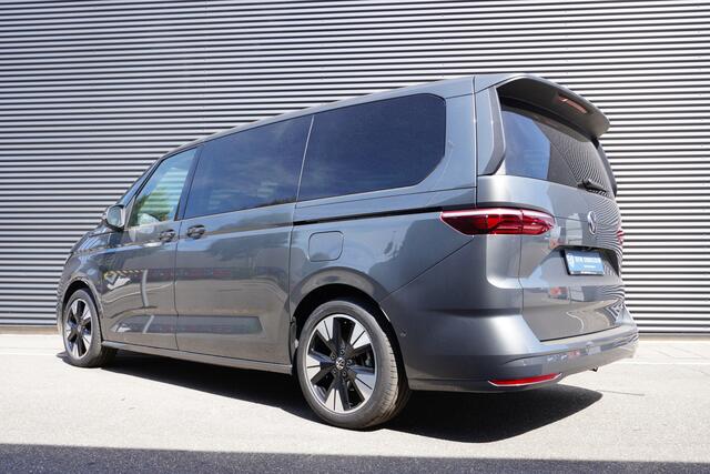 Volkswagen MULTIVAN 1.5 eHybrid L2 Bulli Edition 4-Motion, IQ Light koplampen, 7-persoons Vis-a-Vis, Navigatie, Trekhaak, 19" Lichtmetalen velgen