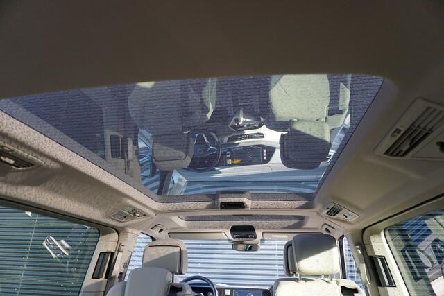 Volkswagen MULTIVAN 1.5 TSI eHybrid 4Motion | DSG | 7 Zitplaatsen | Climatronic 3-Zone | Discover Pro | LED Matrix | Panorama Dak | Nieuw