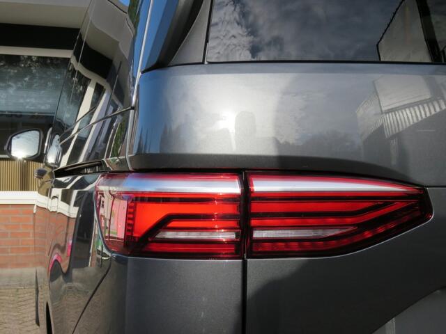 Volkswagen MULTIVAN 1.4 eHybrid L2H1 218PK 7p. / Camera / Navi / 18 Inch / dubbele schuifdeur / BOVAG garantie