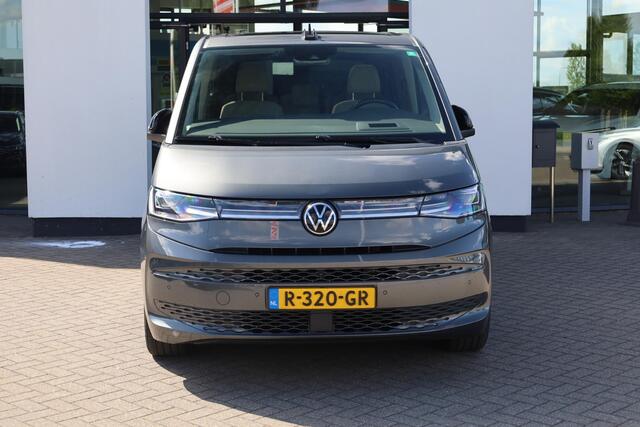 Volkswagen MULTIVAN 1.4 eHybrid L1H1 Style 7p, 7 zits, Panoramadak, Adaptief onderstel, elektrische achterklep, head up! display, assistentie pakket plus, dodehoek sensor side assist, stuurwiel verwarming, rondom zicht camera, IQ Matrix, acc 18" LMV, privacy glas etc.