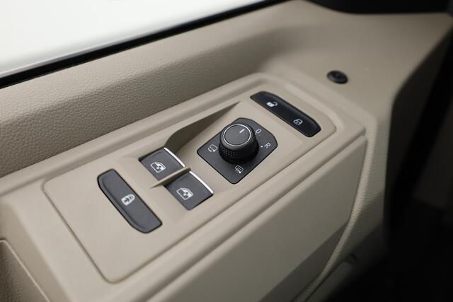 Volkswagen MULTIVAN 1.4 eHybrid L2H1 Energetic | 7 Pers. | Pano | IQ. Light | Camera+PDC | Stoelverw. | Adapt. Cruise | Nav+App. Connect | Elek. klep | 2x-schuifdeur V