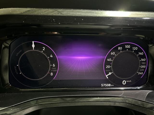 Volkswagen MULTIVAN 1.4 eHybrid L2 Bulli Edition Parkeercamera | Navigatie | Extra Stoelen aanwezig