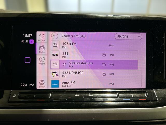 Volkswagen MULTIVAN 1.4 eHybrid L2 Bulli Edition Parkeercamera | Navigatie | Extra Stoelen aanwezig