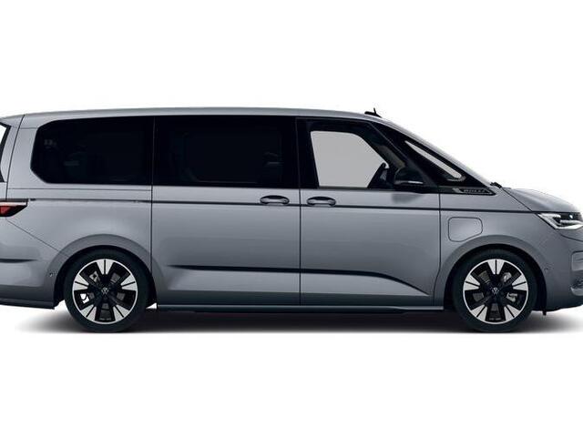 Volkswagen MULTIVAN Bedrijfswagens Bulli L2 1.5 eHybrid EU6 180 kW/245pk DSG 4Motion | Incl BTW/BPM | 7 zitplaatsen vis-a-vis | Trekhaak | Stoelverwarming | Verlaagd onderstel dynamisch | 19" Halmstad lichtmetaal | Wordt verwacht 2 maart |