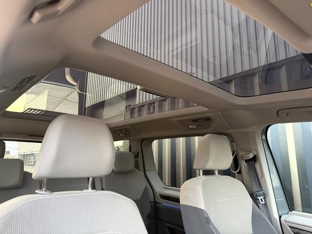 Volkswagen MULTIVAN 1.4 eHybrid L2H1 Energetic l 7-Persoons l Pano l Trekhaak l Camera l ACC