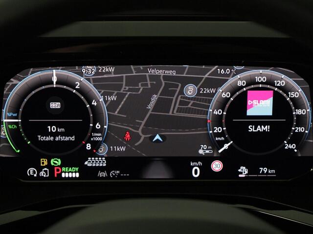 Volkswagen MULTIVAN Bulli Edition L2 1.5 eHybrid 180kW 245pk | Wegklapbare Trekhaak | Stoelverwarming | Voorruitverwaming | Navigatie | Pravacy Plus Glas | Anti-diefstalalarm | Apple carplay/Android auto