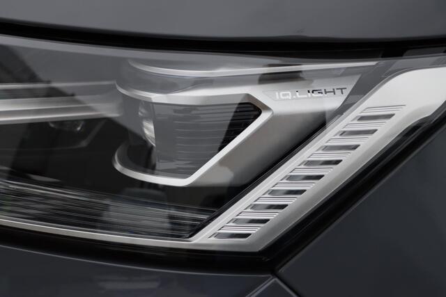 Volkswagen MULTIVAN 1.4 eHybrid L1H1 Life Business 218pk DSG6 7p. IQ.Light | Adaptive | Carplay