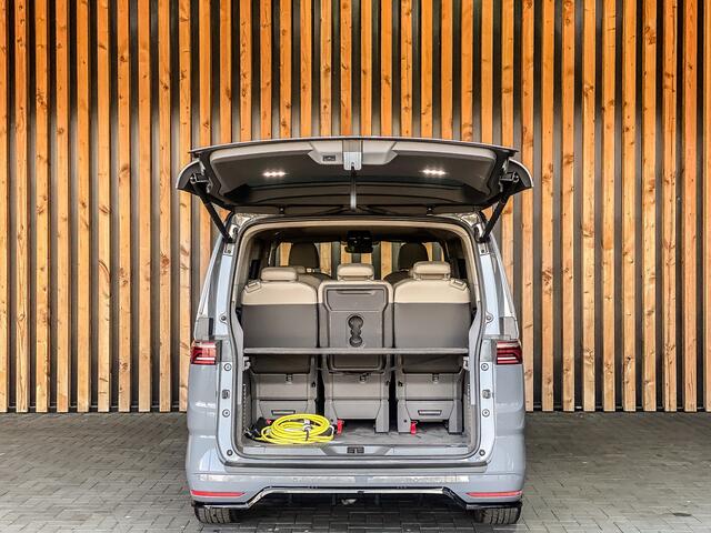 Volkswagen MULTIVAN 1.4 TSI Edition eHybrid Lang L2H1 | PANO | MATRIX | TREKHAAK | STOELVERWARMING | ELEKTRISCHE SCHUIFDEUREN |