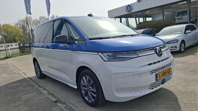 Volkswagen MULTIVAN 1.4 eHybrid L1H1 Energetic 1.4 eHybrid 218 pk Panoramadak | IQ Light | Achteruitrijcamera | Two Tone