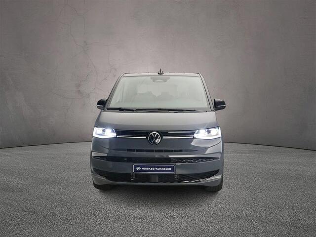 Volkswagen MULTIVAN 1.5 eHybrid 245pk PHEV DSG L2 Edition 4Motion | IQ Matrix LED Koplampen | Trekhaak | 7 Zits | Elektrische Schuifdeuren & achterklep | Verwarmd stuur & stoelen | Travel Assist | Unieke Edition-uitvoering met zwart dak en accenten