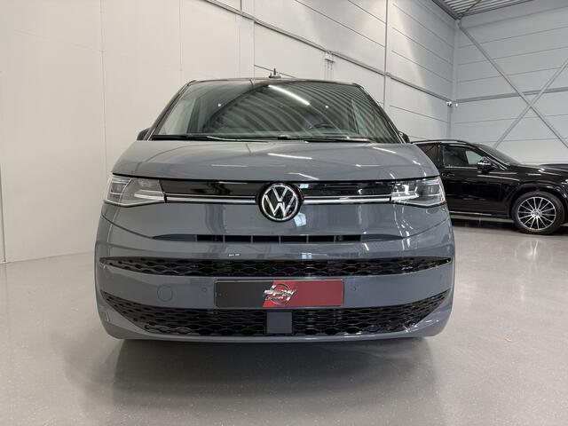 Volkswagen MULTIVAN 1.4 eHybrid L2 EDITION 7p. PANO/TREKHAAK/LEER/HEAD-UP/IQ-LIGHT/ACC/ADAPTIVE-ONDERSTEL/SFEER/CAMERA/CARPLAY/ELECTR.SCHUIFDEUREN/18"BLACK/TWO-TONE PURE GREY MET DEEP BLACK/VOLLEDIGE VW DEALER HISTORIE, NET OH BEURT GEHAD
