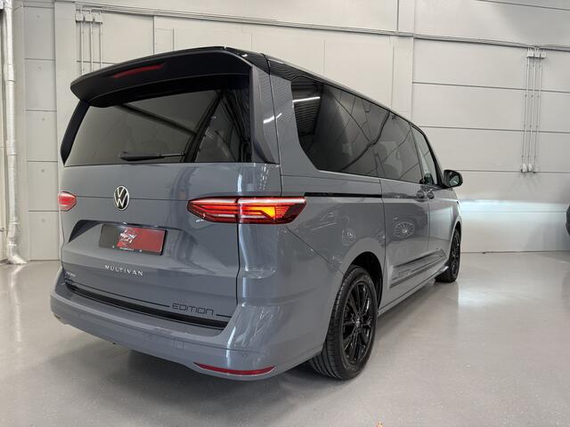 Volkswagen MULTIVAN 1.4 eHybrid L2 EDITION 7p. PANO/TREKHAAK/LEER/HEAD-UP/IQ-LIGHT/ACC/ADAPTIVE-ONDERSTEL/SFEER/CAMERA/CARPLAY/ELECTR.SCHUIFDEUREN/18"BLACK/TWO-TONE PURE GREY MET DEEP BLACK/VOLLEDIGE VW DEALER HISTORIE, NET OH BEURT GEHAD