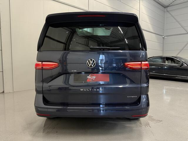 Volkswagen MULTIVAN 1.4 eHybrid Energetic 7p. PANO/HEAD-UP/360CAMERA/H&K/ADAPTIVE-ONDERSTEL/ACC/IQ-LIGHT/18"/KEYLESS/SFEER/CARPLAY/PDC+ASSIST/NET OH BEURT GEHAD, MET RONDOM NW BANDEN/REMSCHIJVEN