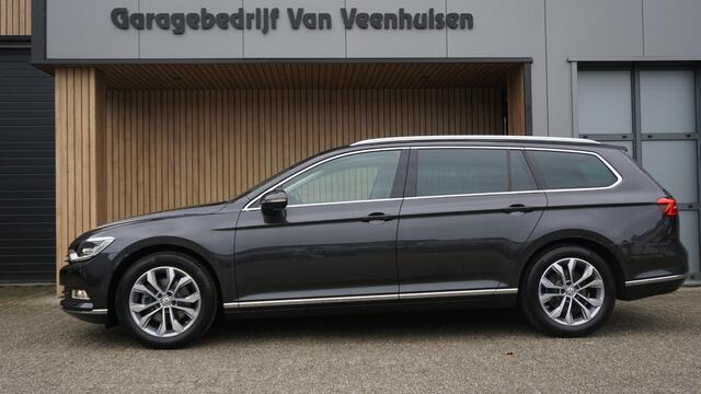Volkswagen PASSAT Variant 1.8 TSI 180PK Highline Virtual Cockpit Trekhaak Leder/Alcantara Keyless *Geïntegreerde kinderstoel* LED *Complete Passat*