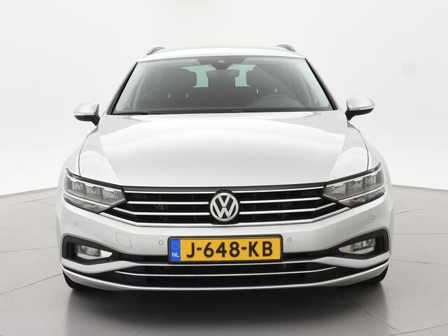 Volkswagen PASSAT Variant 1.5 TSI 150 PK DSG AUT. + WEGKL. TREKHAAK | 19 INCH LMV | ADAPTIVE CRUISE | APPLE CARPLAY | LED