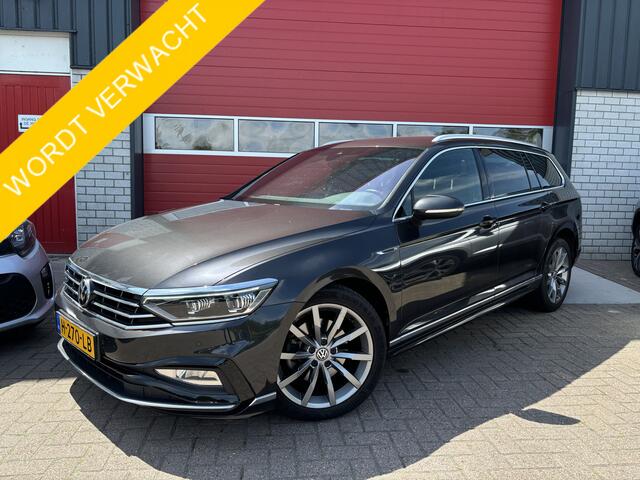 Volkswagen PASSAT Variant 1.5 TSI Elegance Business R FACELIFT / R-LINE / AUTOMAAT / GR NAVI / TREKHAAK / STOELVERW / CAMERA / FULL LED / NL-AUTO