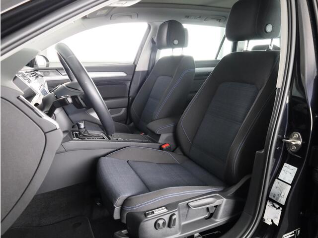 Volkswagen PASSAT Variant 1.4 TSI PHEV GTE Business 218PK DSG | Panorama dak | Trekhaak elektrisch | Stoelverwarming | Digitale cockpit |