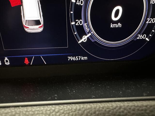 Volkswagen PASSAT Variant 1.4 TSI PHEV GTE Business / AUTOMAAT/ PANO/ TREKHAAK/ 218 PK/ ALCANTARA/ CAMERA/ PARK. SENSOREN/ ERGO COMFORT/ LED/ STOEL EN STUURVERWARM./ KEYLESS/ DIGITAL DASHBOARD/ APP-CONNECT/ ADAPT. CRUISE/ NAVI/ CLIMA/ DAB/ 17"