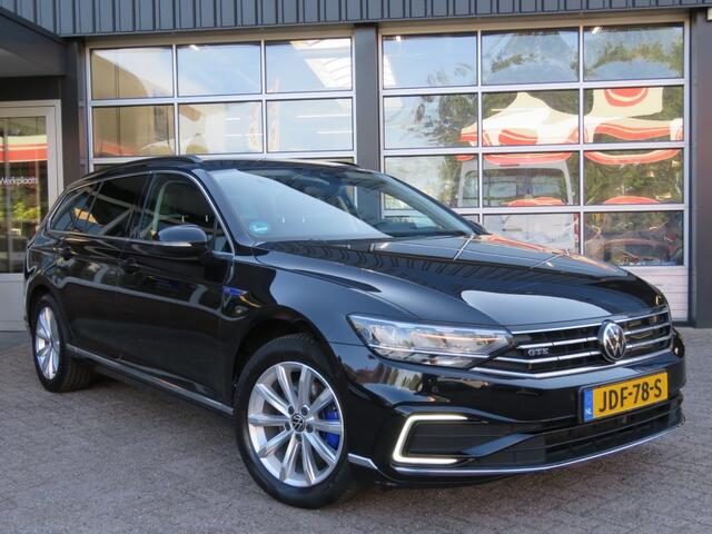 Volkswagen PASSAT 1.4 TSI PHEV GTE / Head up / Trekhaak wegklap. / Electrische achterklep / Camera / BOVAG garantie