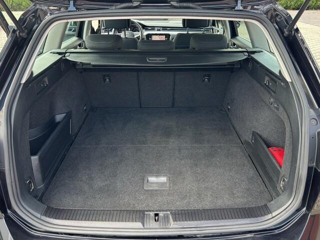 Volkswagen PASSAT 1.4 TSI DSG GTE TREKHAAK/CAMERA/NAVI/CARPLAY/ACC/STOELVERW