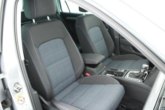 Volkswagen PASSAT Variant 1.4 TSI 218pk PHEV GTE Business Camera Memory Virtual Cockpit Navigatie