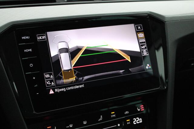 Volkswagen PASSAT Variant 1.4 TSI 218pk PHEV GTE Business Camera Memory Virtual Cockpit Navigatie