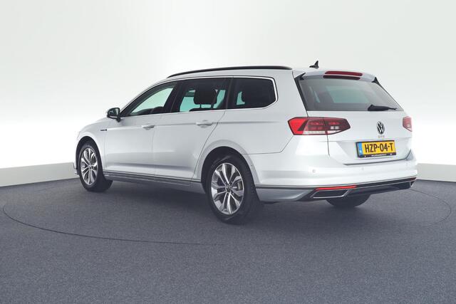 Volkswagen PASSAT Variant 1.4 TSI 218pk PHEV GTE Business Camera Memory Virtual Cockpit Navigatie