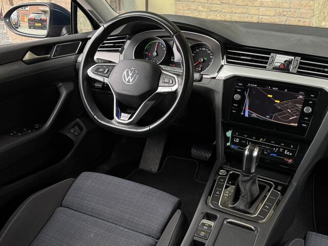 Volkswagen PASSAT Variant 1.4 TSI PHEV GTE BUSINESS CAMERA | MASSAGE | TREKHAAK