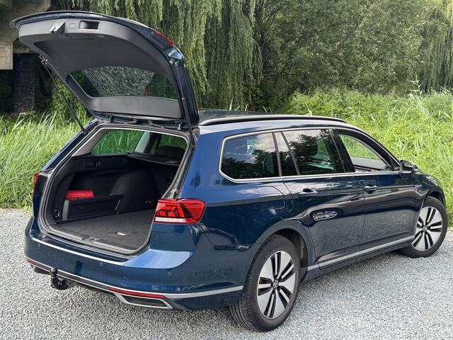 Volkswagen PASSAT Variant 1.4 TSI PHEV GTE BUSINESS CAMERA | MASSAGE | TREKHAAK