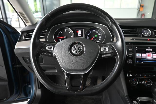 Volkswagen PASSAT Variant 2.0 TDI Business R-Line Automaat Clima Navigatie Panoramadak Goed Onderhouden! Inruil Mogelijk!