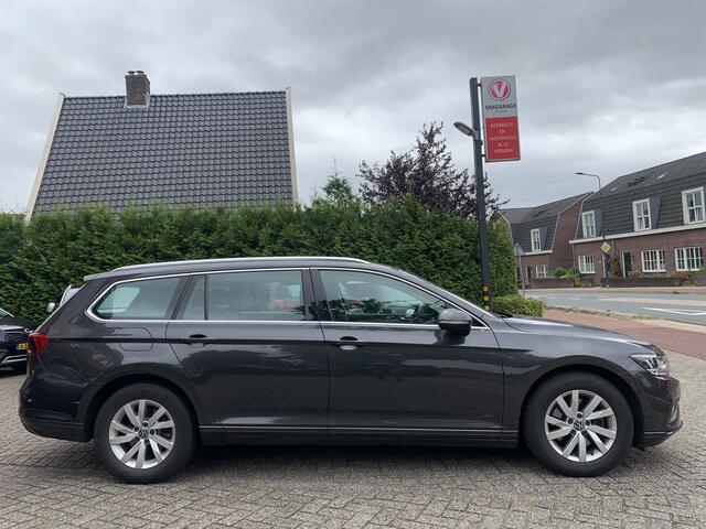 Volkswagen PASSAT Variant 1.5 TSi 150pk ACT Aut., Camera | Navi & CarPlay | Trekhaak